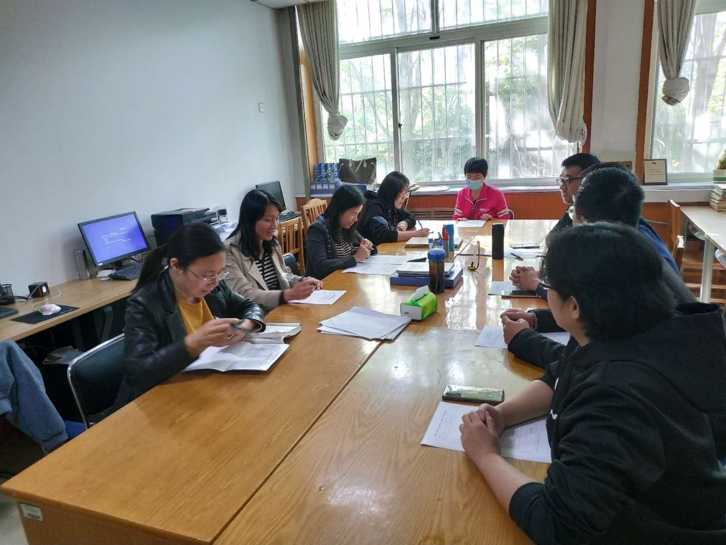 说明: 444.jpg 说明: 444.jpg
